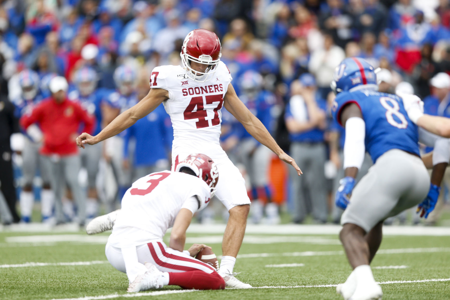 Oklahoma Sooners vs Kansas Jayhawks